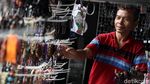 Melihat Ragam Pernak-pernik Souvenir Pulau Harapan