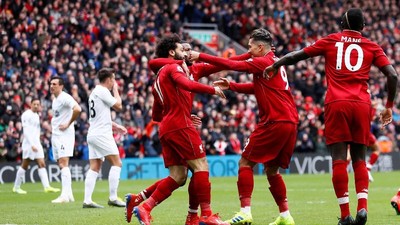 Liverpool Terus Pepet Man City