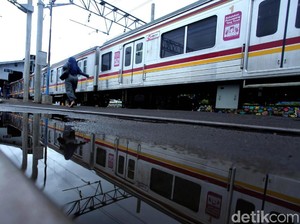 Jalur di Kebon Pedes Masih Diperbaiki hingga Kecepatan KRL 70 Km/Jam