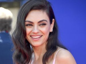 Mila Kunis Sukses Kumpulkan Donasi Rp 286 Miliar Buat Ukraina