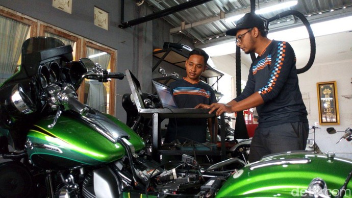 Bengkel Harley Dondi Pernah Servis Moge Gibran