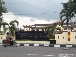 Oknum Anggotanya Diduga Intimidasi Warga, Dansat Brimob DIY Minta Maaf