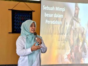Ditantang Vokalis Jamrud di Pilgub Pandeglang, Ini Kata Bupati Irna