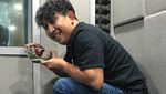 Begini Potret Augie Fantinus Saat Kulineran Bareng Keluarga