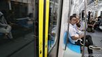 Senangnya Warga Jajal MRT Jakarta