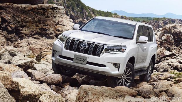 Ilustrasi Land Cruiser Prado model 2017