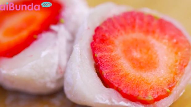  Resep  Mochi Strawberry Dessert Kenyal Manis Segar di Mulut