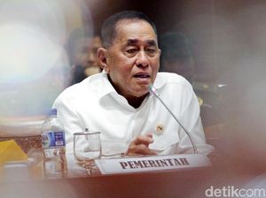 Menhan Ngaku Telah Menemui 70 BEM dari Berbagai Universitas