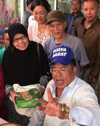 Lebih Mahal dari Mobil, Hotman Paris Dapat 'Honor' Pisang hingga Ikan Arsik