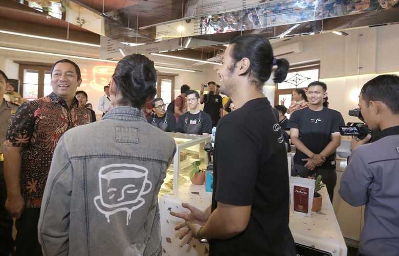 Wali Kota Hendi: Filosofi Kopi Bisa Jadi Jujugan Wisatawan di Semarang Wali Kota Hendi: Filosofi Kopi Bisa Jadi Jujugan Wisatawan di Semarang