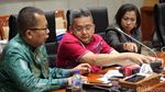 DPR Pilih Aswanto dan Wahiduddin Jadi Hakim Konstitusi