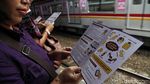 Aksi Srikandi Cantik Kampanye Pelecehan Seksual di KRL