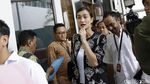 Bakti Atiqah Hasiholan pada Ratna Sarumpaet