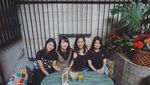 Kinal Eks JKT48 Menikah, Ini Momen Kulinerannya Bersama Teman dan Suami