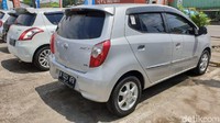 Daihatsu Ayla X 2014: Rp 95 juta. Foto: Luthfi Anshori