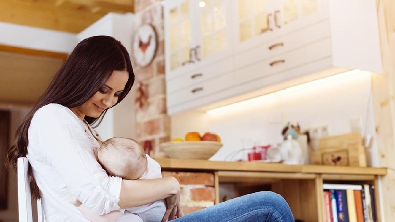 Pantangan makanan ibu menyusui/ Foto: iStock Pantangan makanan ibu menyusui/ Foto: iStock