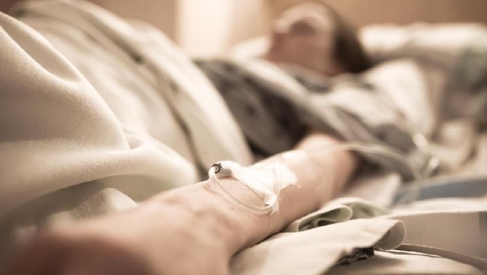 Kerusakan pembuluh darah akibat menghentak leher memicu kelumpuhan para seorang perawat di Inggris (Foto: iStock) Kerusakan pembuluh darah akibat menghentak leher memicu kelumpuhan para seorang perawat di Inggris (Foto: iStock)