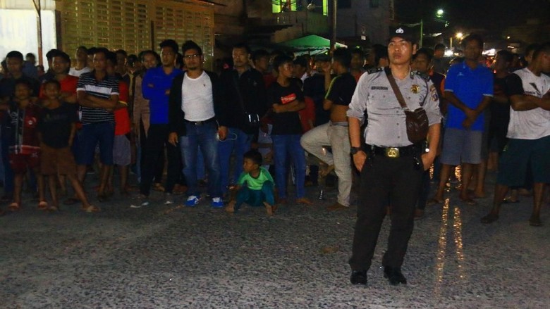 Polri: Istri Terduga Teroris di Sibolga Meledakkan Diri Polri: Istri Terduga Teroris di Sibolga Meledakkan Diri