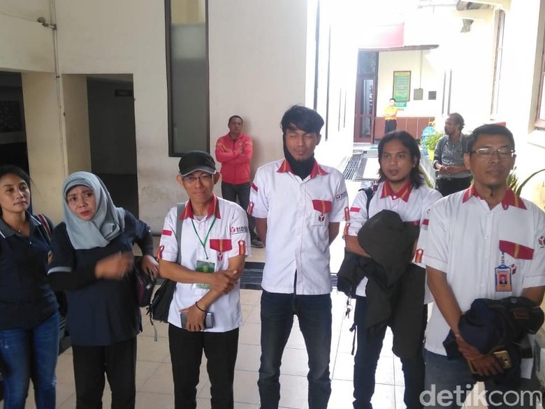 Dicurigai Ada Kampanye Terselubung, Bawaslu Awasi Sidang Idiot Dhani Dicurigai Ada Kampanye Terselubung, Bawaslu Awasi Sidang Idiot Dhani