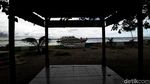 Mengunjungi Taman Amiterdam di Pulau Untung Jawa