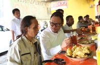 Pecel hingga Rawon Jadi Pilihan Sarapan Enak Menaker Hanif Dhakiri