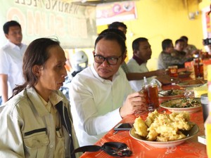 Pecel hingga Rawon Jadi Pilihan Sarapan Enak Menaker Hanif Dhakiri