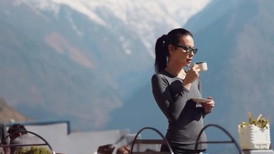 Pegunungan Himalaya, Nepal & Sophia Latjuba