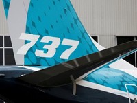 Pesawatnya Retak, Garuda Pengin Boeing Ganti Rugi