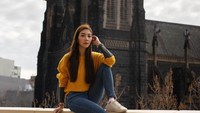 Menikmati waktu di Melbourne, Australia. (vjwoonsen/Instagram)