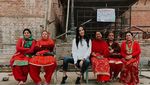 Pegunungan Himalaya, Nepal & Sophia Latjuba