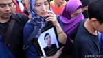 Ratusan Orang Antar Jenazah Bos Tekstil Korban Mutilasi ke Pemakaman