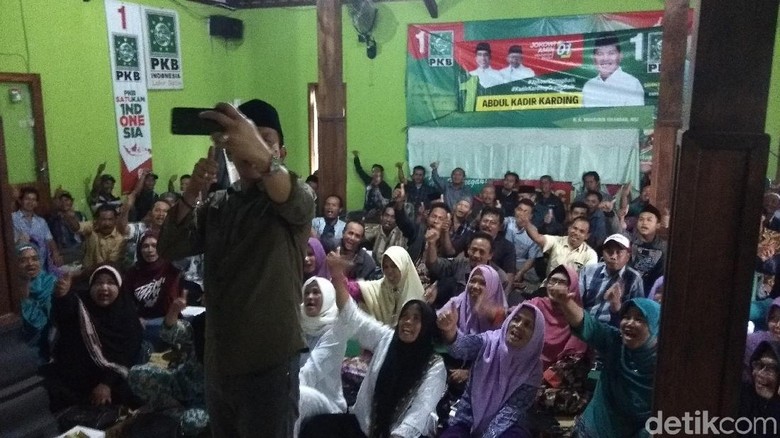 Pilpres Kian Dekat, TKN Minta Lakukan Kampanye Door to Door Pilpres Kian Dekat, TKN Minta Lakukan Kampanye Door to Door