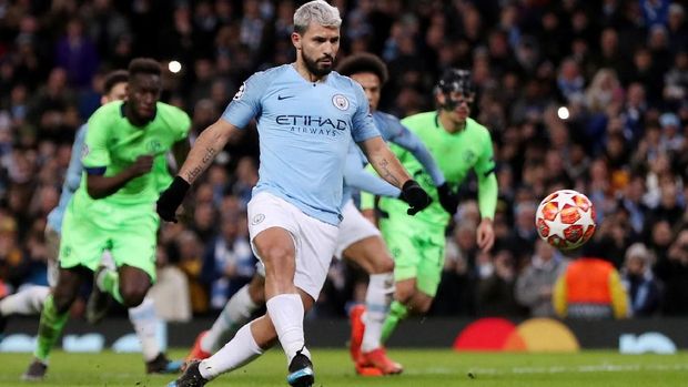 Man City Kejar Liverpool, Aguero Buru Salah