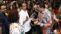 Beberapa bank BUMN telah menawarkan kerjasama untuk menyiapkan sistem transaksi non tunai tersebut.