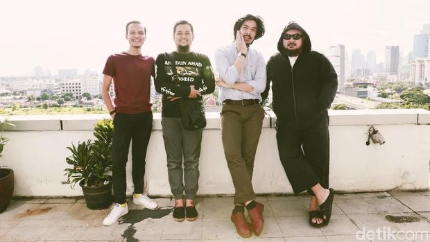 Setelah Album, Sore Kini Ingin Bikin Film Bareng