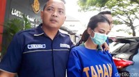 Ditanya soal kabar putusnya hubungan ia dan Bibi pun tak ada respon dari Vanessa.