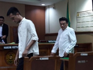 Tok! 2 Pengendali 600 Ribu Ekstasi Belanda Divonis Seumur Hidup