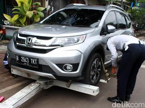 Masih Zaman Parkir Sembarangan di Ruang Publik?