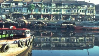 Kawasan Clarke Quay tahun 1980. Foto: Reuters