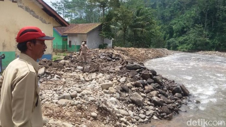 11 Rumah Rawan Bencana di Probolinggo Urung Direlokasi, Mengapa? 11 Rumah Rawan Bencana di Probolinggo Urung Direlokasi, Mengapa?
