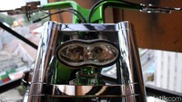 Ariawan bercerita semua komponen motor yang dimodifikasi di bengkel miliknya dibuat langsung oleh bengkel tersebut. Setelah komponen komplit, motor itu baru disambungkan dengan engine full complete.