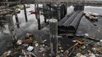 Potret Sampah Plastik Kepung Pulau Terluar Jakarta Potret Sampah Plastik Kepung Pulau Terluar Jakarta