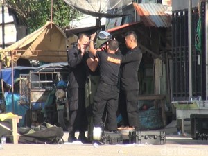 Video: Polisi Tangkap 2 Terduga Teroris Baru Jaringan Sibolga