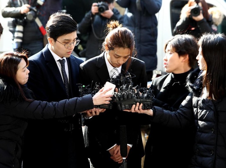 Selain Jung Joon Young, Ada Orang Lain Sebarkan Video Porno di Chatroom Selain Jung Joon Young, Ada Orang Lain Sebarkan Video Porno di Chatroom