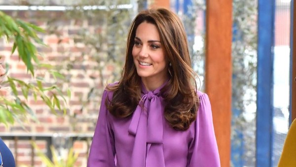 Foto: Kate Middleton dan Melania Trump Pakai Baju Mirip, Mana Favoritmu?