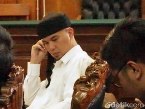 Dear Ahmad Dhani, Hindari Dulu Makanan Ini Biar Asam Urat Tak Kambuh Lagi