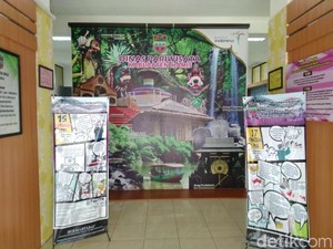 Saat Kantor Dinas Pariwisata Ciamis Berubah Jadi Galeri Unik