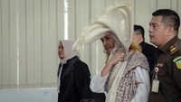 Sidang itu beragendakan pembacaan tanggapan tertulis dari Jaksa Penuntut Umum atas eksepsi dari tim Kuasa Hukum Terdakwa. Dalam sidang tersebut Bahar bin Smith pun merasa mendapat perlakuan yang tidak adil atas hukuman yang diterimanya. Ia pun mengancam Presiden Jokowi. Tunggu saya keluar dan rasakan pedasnya lidah saya, ujarnya.