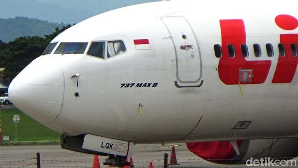 Potret Boeing 737 MAX 8 yang Dikandangkan di Sulsel