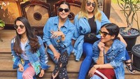 Meski kembar, Tasya dan Tasyi bukanlah kembar identik. Ini momen kebersamaan mereka dengan kakak dan ibunya. Foto: Instagram tasyiiathasyia